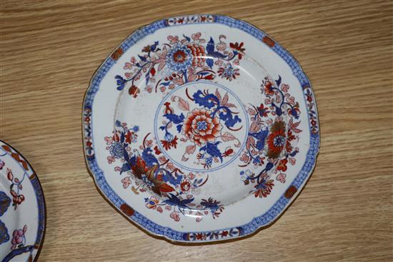 Five Spode stone china floral plates and a tobacco leaf plate, c.1820